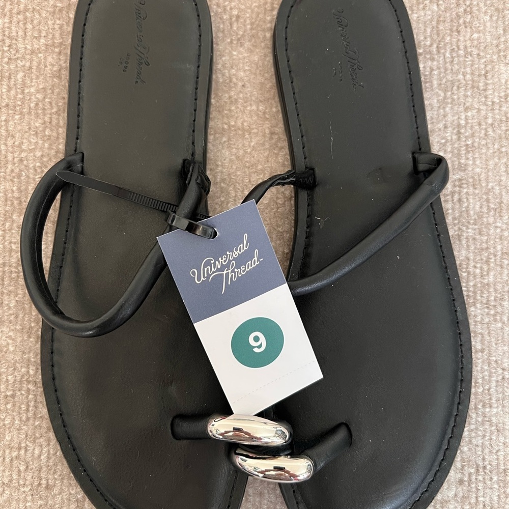 Universal Thread Black Leather Sandals